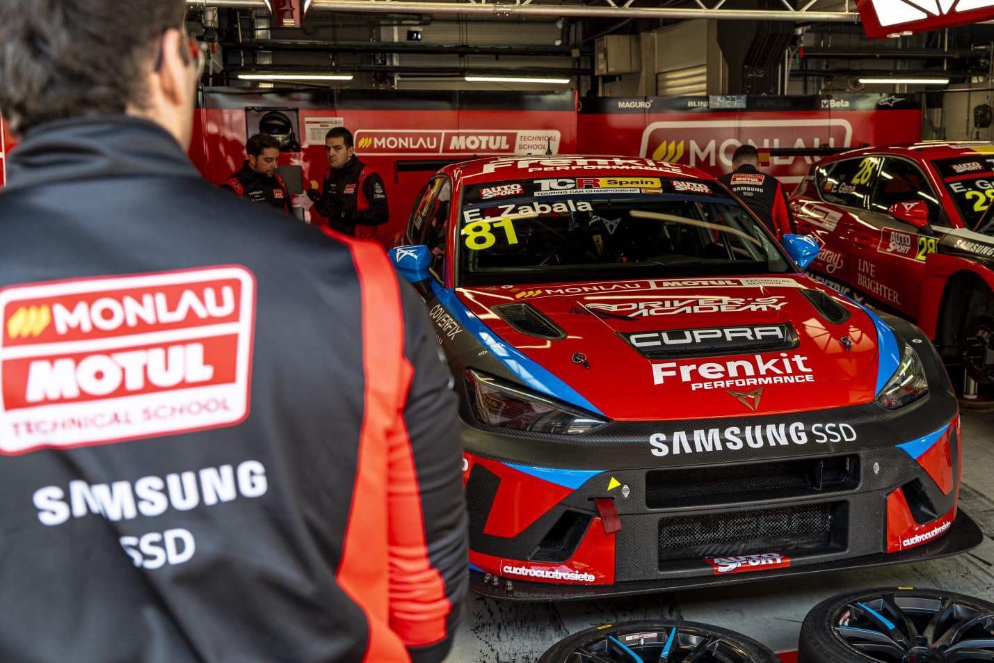 Erik Zabala no comenzó la temporada de la mejor manera pero intentará remontar en la próxima cita del TCR Spain